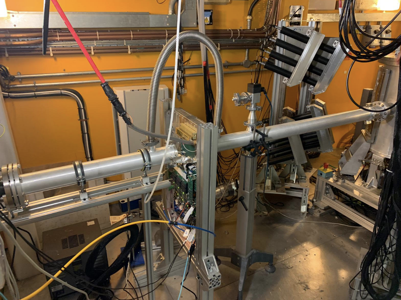 Read more about the article GEM detector readout system  for transmission measurements at the VESUVIO instrument at ISIS.